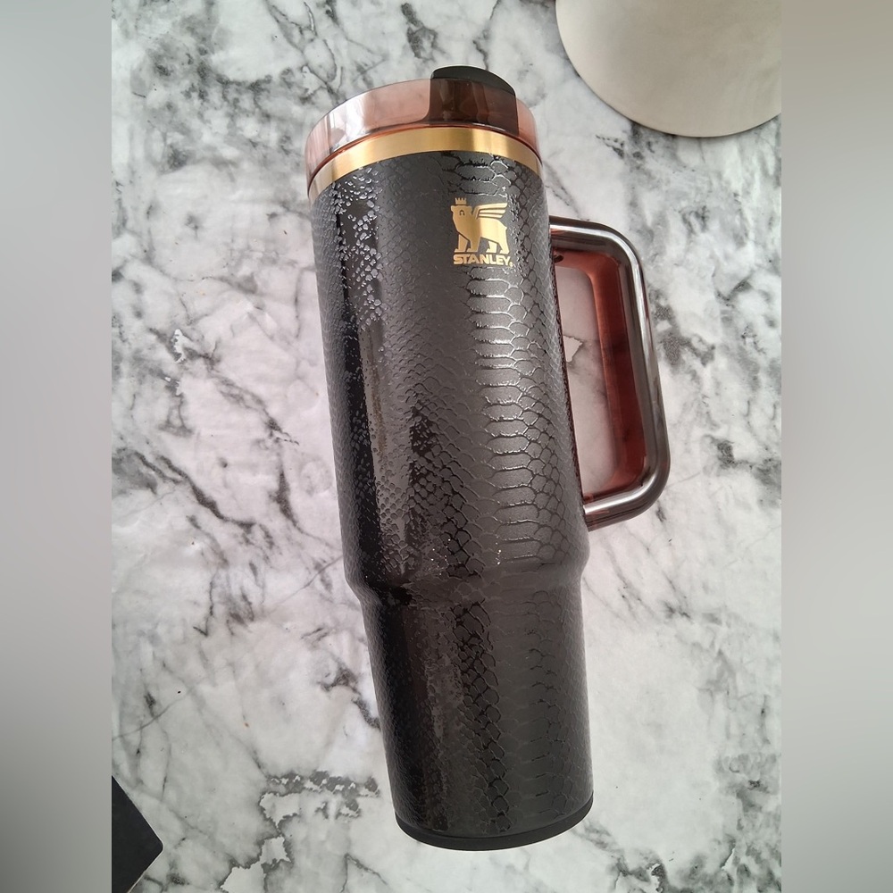 Stanley 30oz Black Snakeskin Luxe
